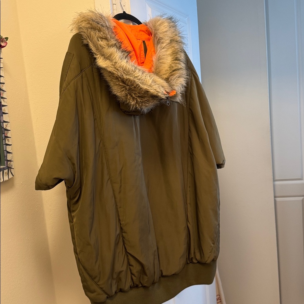 Anthropologie Pilcro Utility Caplet - Picture 3 of 7